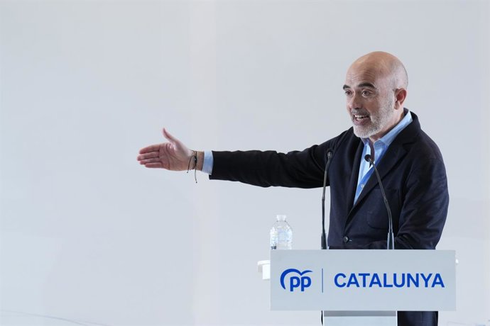 Archivo - Arxiu - El líder del PP en l'Ajuntament de Barcelona, Dani Sirera, durant un acte del PP