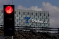 Telefónica habilita llamadas, SMS y 'roaming' gratuitos desde España a Colombia tras el seísmo