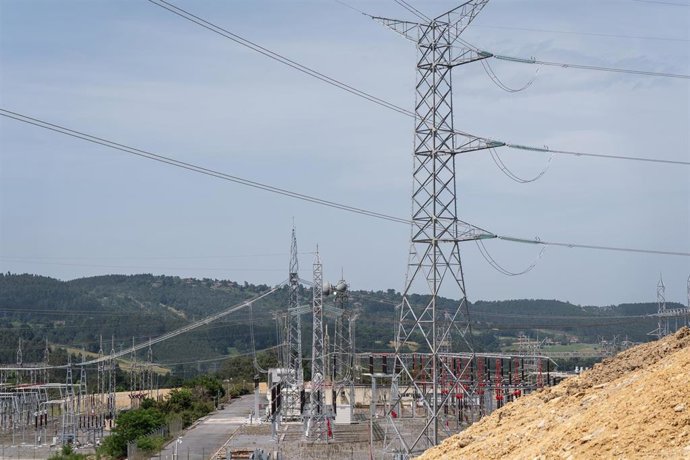 Archivo - Subestación eléctrica