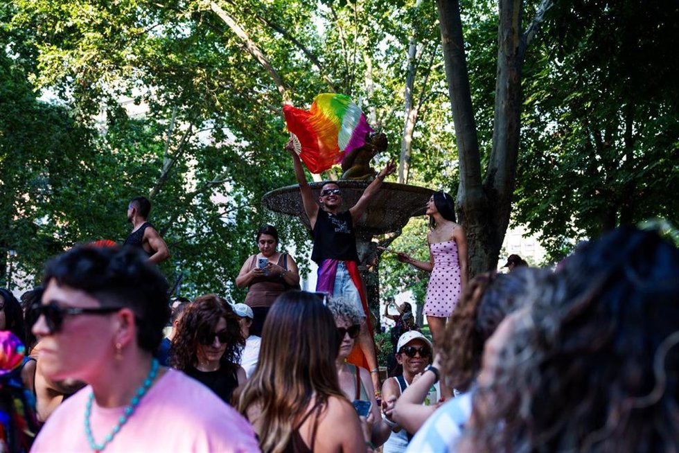 Archivo - Ambiente durante la manifestación estatal del Orgullo LGTBI+ 2026, a 4 de julio de 2026, en Madrid (España). 