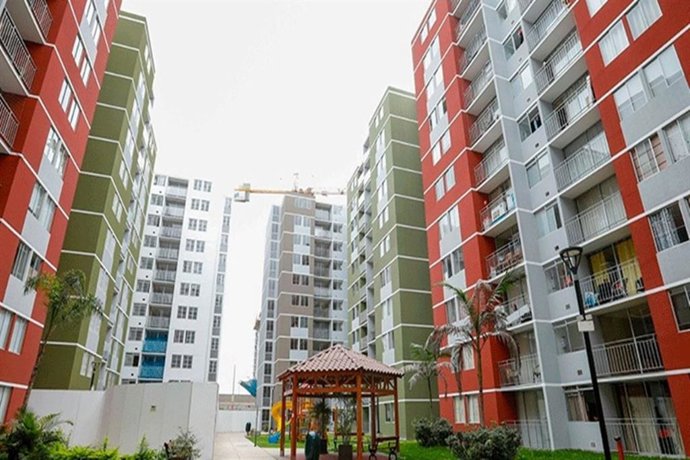 Archivo - Perú.- Invertirán US$ 21.5 millones en proyecto de vivienda social en Chorrillos