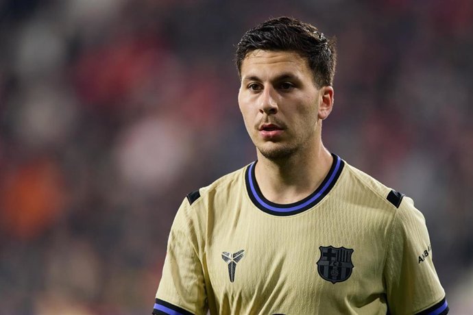 Archivo - Roony Bardghji en un partido con el FC Barcelona