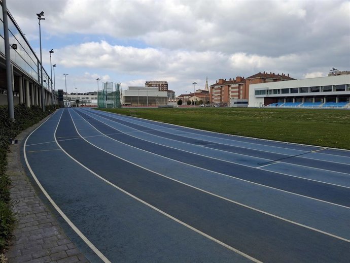 Archivo - Pista de atletismo.
