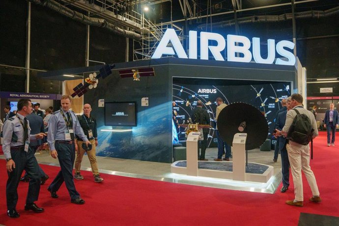 Imagen del stand de Airbus en la Farnborough International Airshow 2026 (FIA).