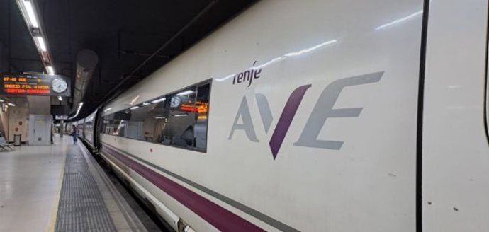 Un tren AVE