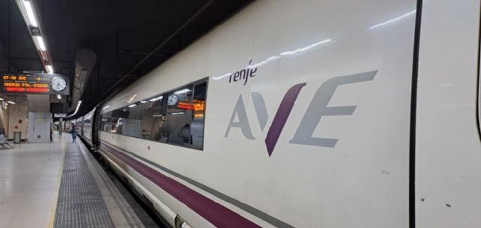 Un tren AVE