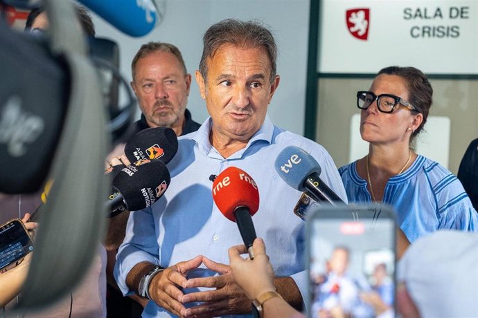 El consejero municipal de Presidencia, Ángel Lorén.