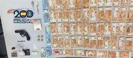 Dinero, arma y drogas incautadas en Ingenio (Gran Canaria)