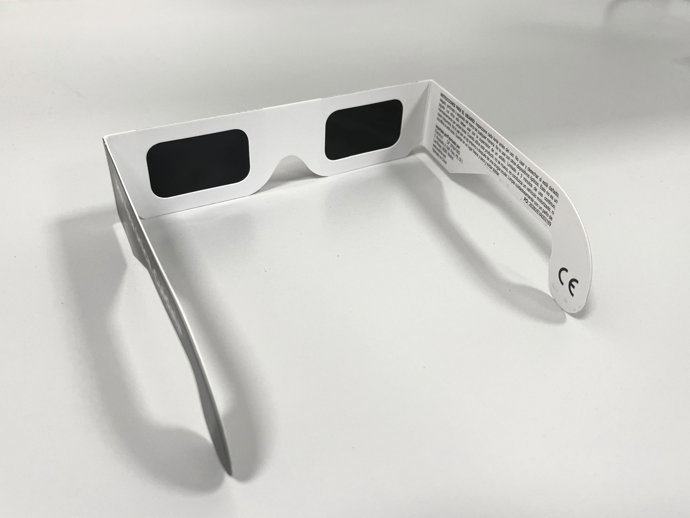 Gafas para observar eclipses