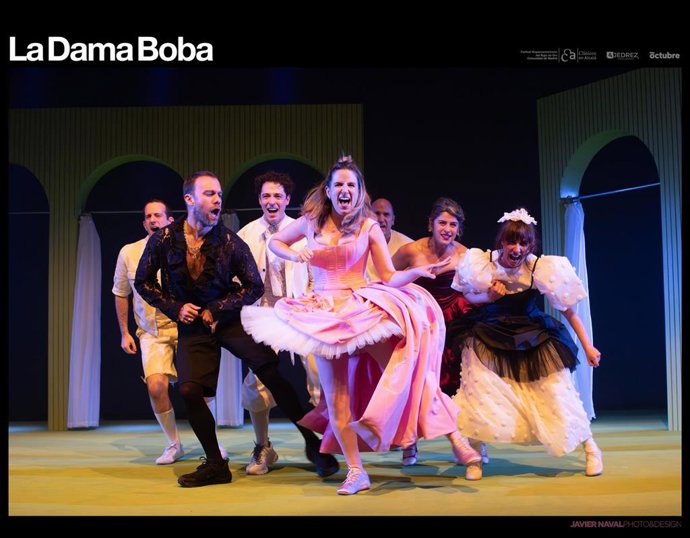 Archivo - El Teatro Romano de Sagunt acoge la comedia 'La dama boba' de Lope de Vega