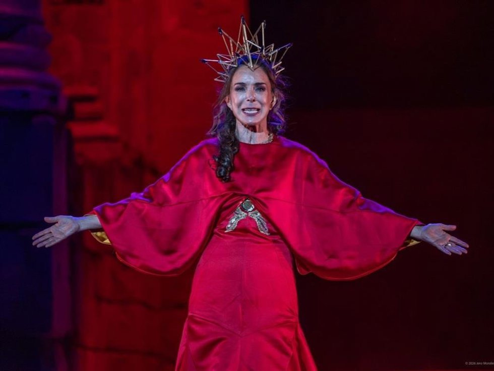 Lydia Bosch regresa al teatro tras 37 años de ausencia con ‘Fedra, en los infiernos’: "Los sueños se cumplen"