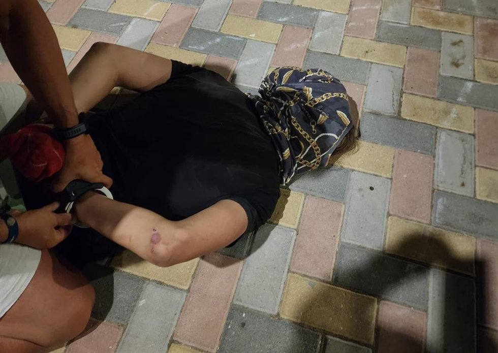 Imagen de la detención por parte de la Policía Local de Espartinas