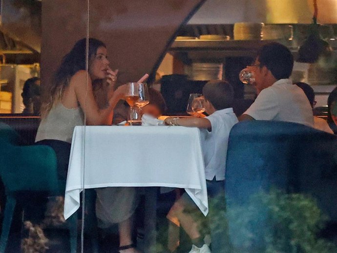 Laura Matamoros y Benji Aparicio, juntos por el bien de sus hijos