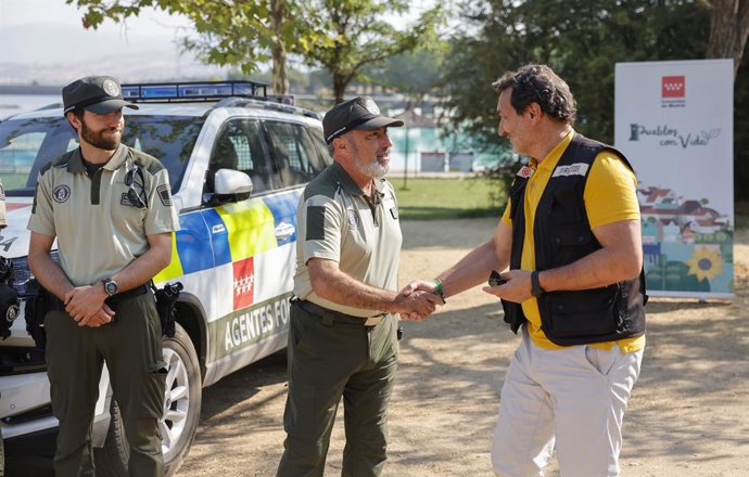 O diretor da Agência de Segurança e Emergências de Madri 112 (ASEM112), Pedro Antonio Ruiz, supervisionou a operação relacionada ao eclipse em Buitrago del Lozoya