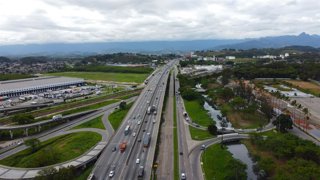 Archivo - OHLA comienza a operar la concesión de la autopista BR-040/495 de Brasil.