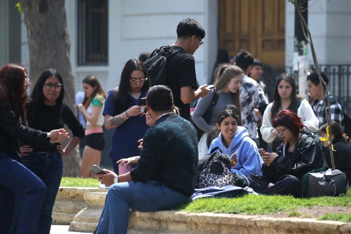 Santiago 10 de octubre 2024 Fotografias referenciales  de estudiantes de educacion superior. Javier Salvo/Aton Chile