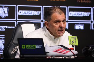 Santiago, 12 de Agosto del 2026.  Colo Colo presenta oficialmente a Iván Román como su segundo refuerzo del mercado.  Luis Quinteros/Photosport