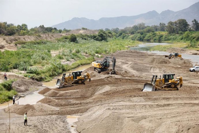 Perú.- Ministerio de Defensa desplazará batallones de ingeniería del Ejército frente a El Niño
