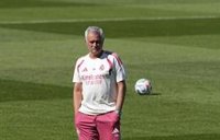 Mourinho: "En un partido de esta dificultad hay también cambios de estructura y de funciones"