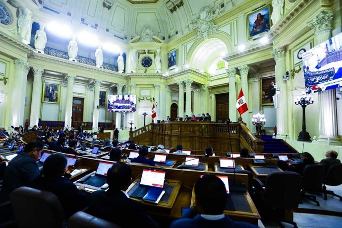 Perú.- Senado inicia mañana jueves 13 las instalaciones de sus comisiones ordinarias
