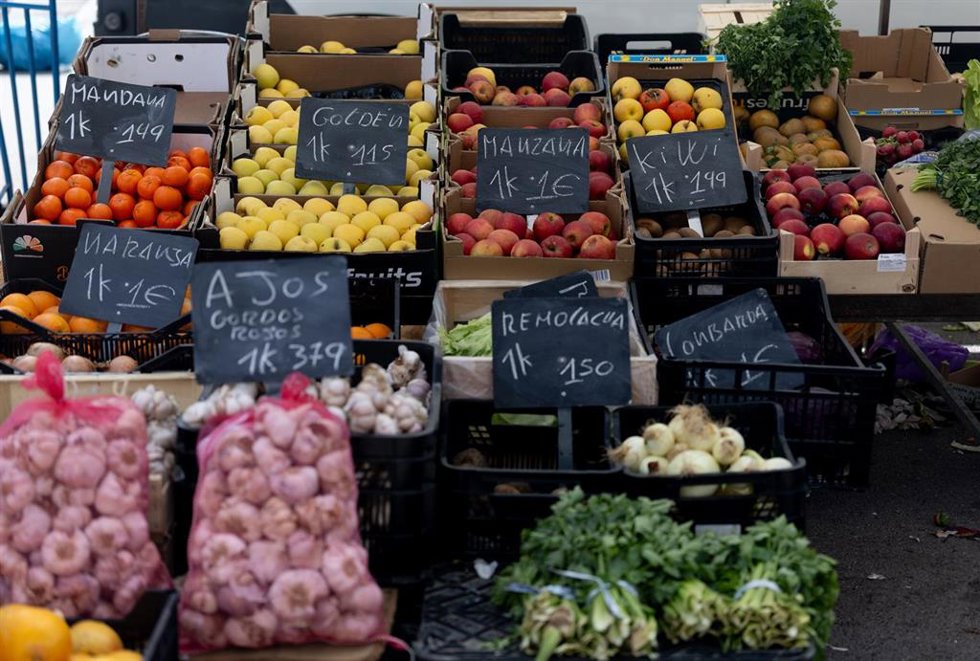 Archivo - Imagen de archivo de un mercado de alimentos