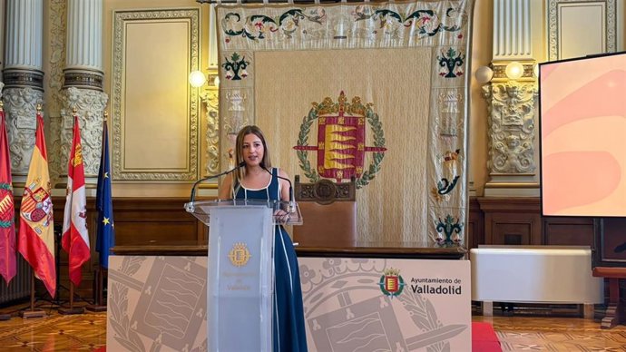 La concejala de Juventud del Ayuntamiento de Valladolid, Carolina del Bosque, realiza un balance de las actuaciones de su Concejalía durante el curso 2025-26