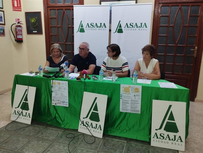 Presentación de la XL edición del Día del Viticultor en Tomelloso.