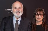 Foto: El hijo del director Rob Reiner acusado formalmente del asesinato de sus padres