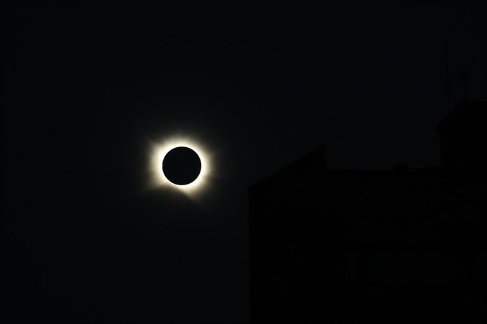 Vista del eclipse solar total de 2026