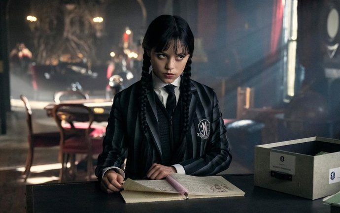 Jenna Ortega revela cuándo se estrena la temporada 3 de Miércoles y confirma el salto temporal en la trama