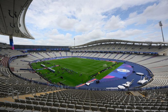 Archivo - Arquivo - 9 de junho de 2023, Turquia, Istambul: Vista geral do interior do Estádio Olímpico Atatürk, em Istambul, antes da partida de futebol da final da Liga dos Campeões da UEFA, que será disputada neste sábado entre o Manchester City e o Int