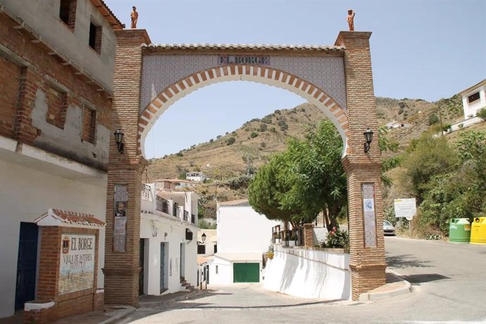 Imagen de una calle de El Borge
