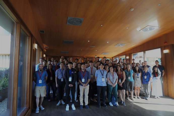Os 71 participantes do congresso dedicado ao telescópio espacial James Webb