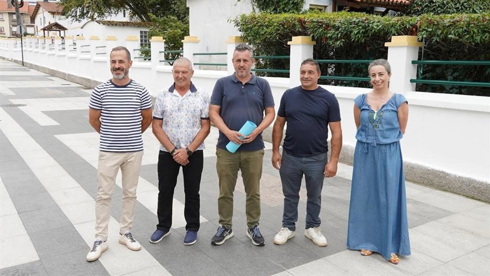 Ángel García, A La Izquierda