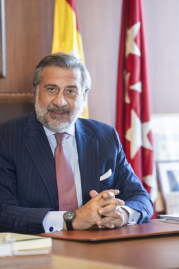 Archivo - El presidente de la Cámara de Comercio de Madrid, Angel Asensio