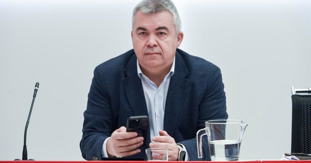 El primer juez del caso Leire apunta a que Cerdán pagó a la exmilitante con dinero del PSOE "por sus servicios"