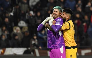 Futbol, Platense vs Coquimbo Unido  Copa Libertadores 2026. Los jugadores de Coquimbo Unido reaccionan luego del partido de copa libertadores contra Platense  realizado en el estadio Ciudad de Vicente Lopez de Buenos Aires,