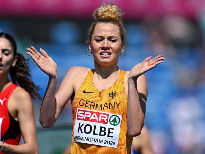 La mediofondista alemana Smilla Kolbe durante la prueba de 400 metros en el Campeonato Europeo de Birmingham.