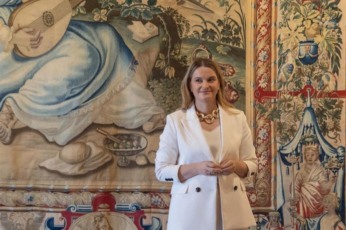 La presidenta de Baleares, Marga Prohens, durante una audiencia con el rey Felipe VI en el Palacio Real de la Almudaina, a 24 de julio de 2026, en Palma de Mallorca, Baleares (España). 