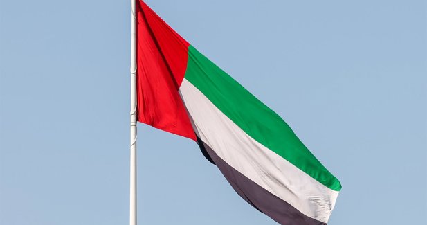 Emiratos Árabes Unidos denuncia ataques iraníes contra dos buques de su petrolera estatal en Ormuz