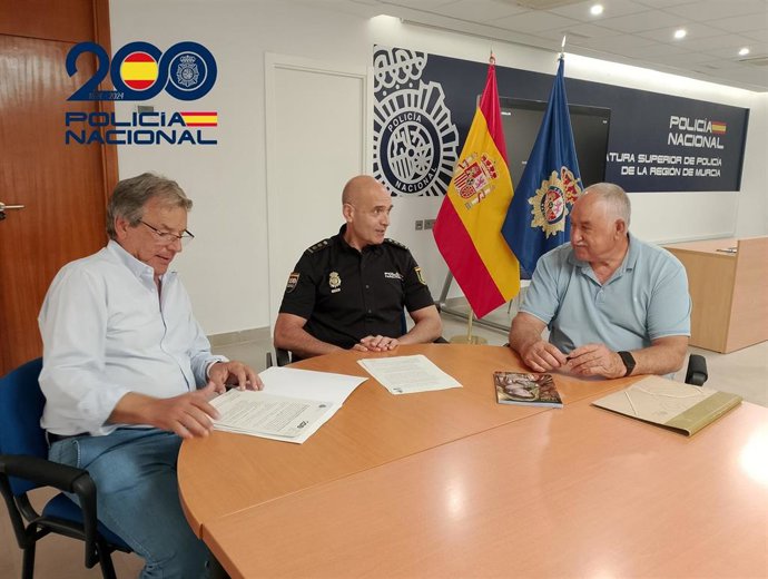 Policía Nacional intensifica la vigilancia ante el lanzamiento de carretillas en las fiestas patronales de La Raya y Puebla de Soto (Murcia)