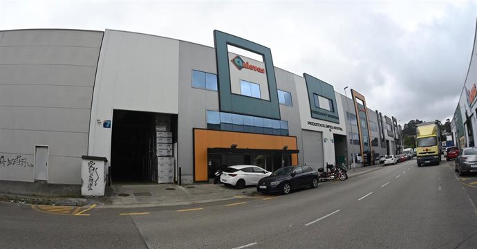 Fachada del polígono industrial de Guarnizo, a 15 de julio de 2026, en El Astillero, Cantabria (España).