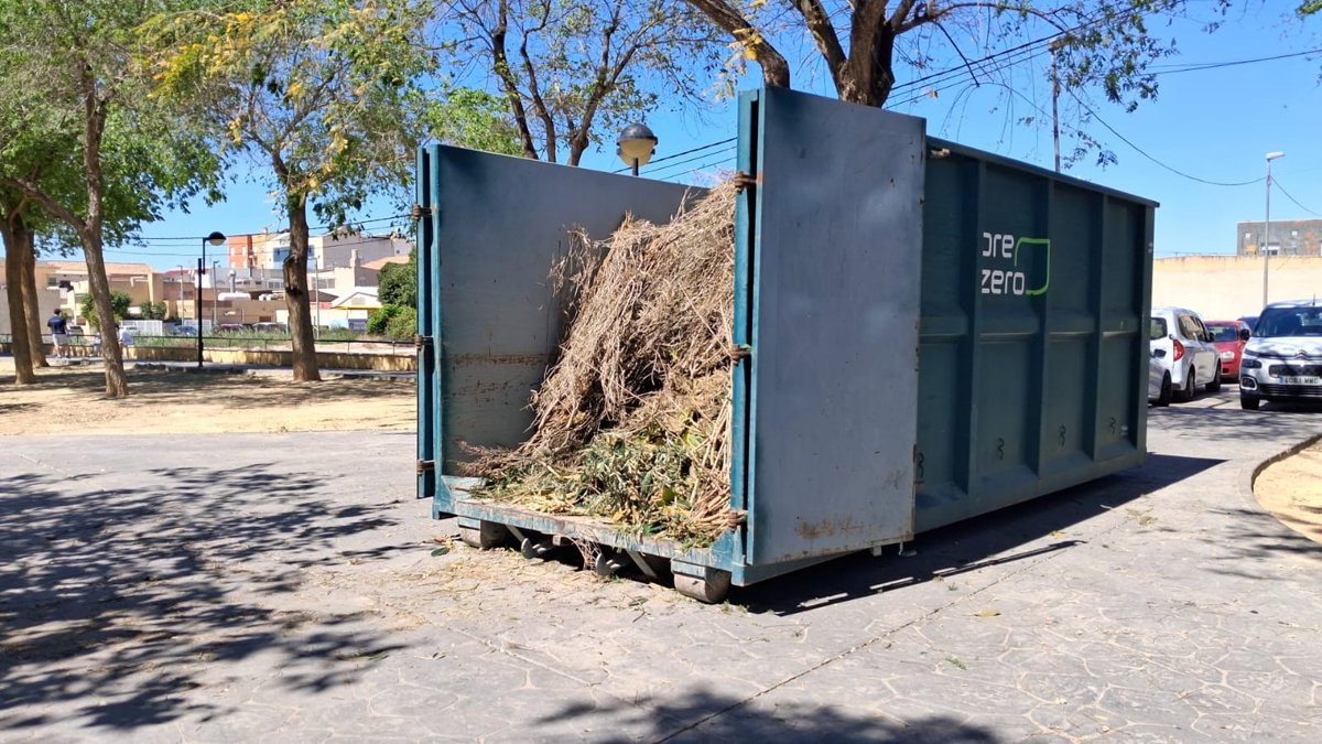 Murcia recoge 147 toneladas de restos de poda agrícola durante el primer semestre