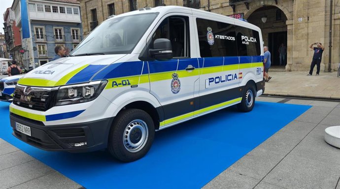 La Policía Local de Avilés incorpora un furgón multifuncional por 84.294 euros
