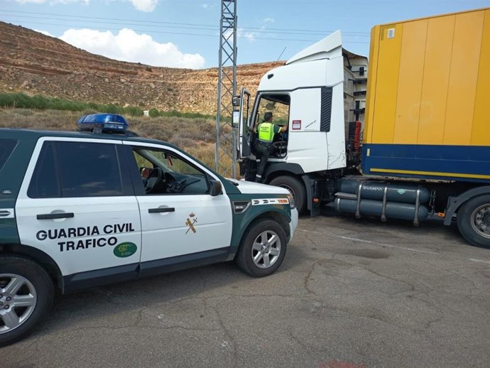 Investigado el conductor de un vehículo pesado que cuadruplicaba la tasa de alcohol permitida en Soria