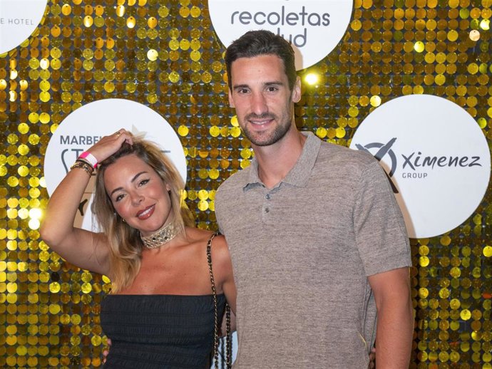 Archivo - Sergio Rico y Alba Silva acuden al concierto de Vanesa Martín en Starlite