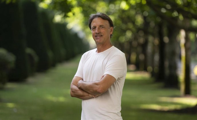 Javier Belloso Ezcurra, profesor asociado de la UPNA, fotografiado en el campus de Pamplona.