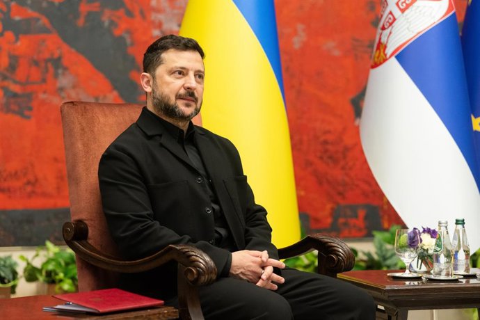 8 de agosto de 2026, Belgrado, Sérvia Central, Sérvia: 202688, Belgrado, Sérvia — O presidente sérvio ALEKSANDAR VUCIC recebe o presidente ucraniano VOLODYMYR ZELENSKYY durante sua visita oficial à República da Sérvia no Palácio da Sérvia.,Imagem: 1121531