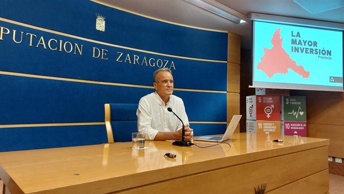 Archivo - El presidente de la DPZ, Juan Antonio Sánchez Quero.