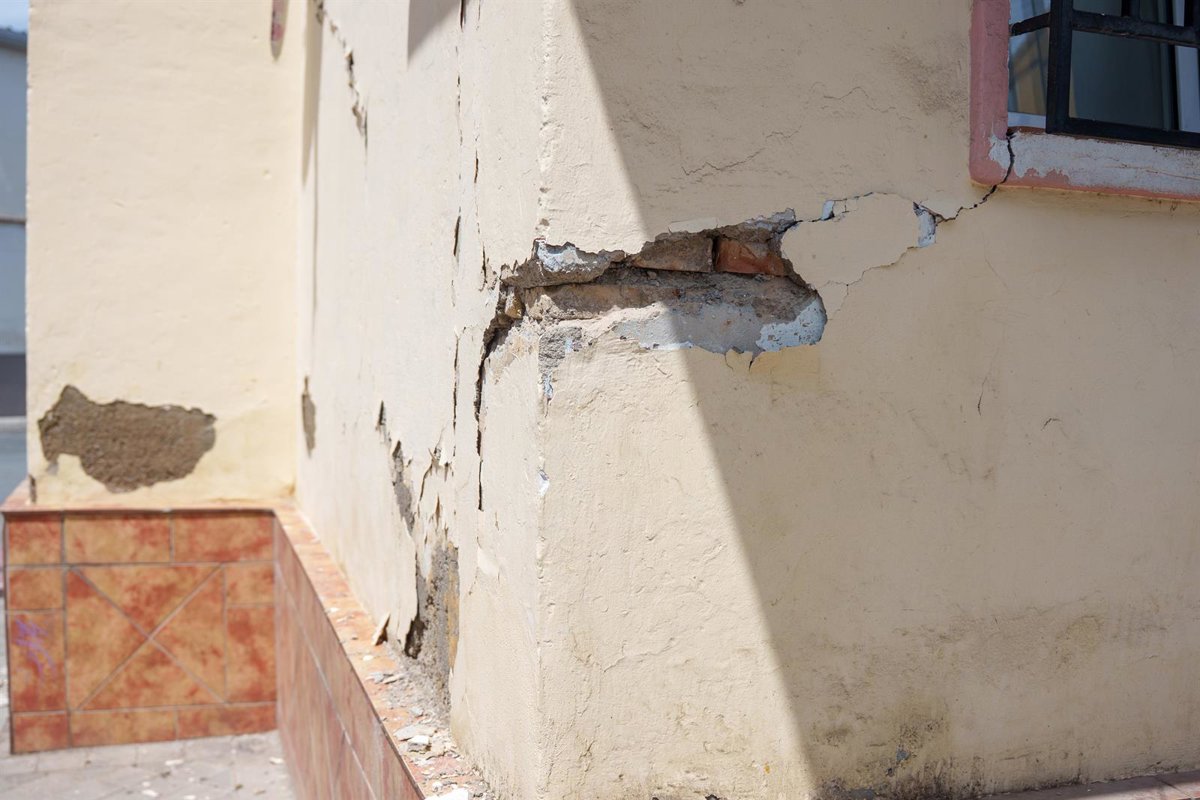 Registradas 98 réplicas tras el terremoto de Granada, 13 de ellas sentidas por la población, una de magnitud 3,3